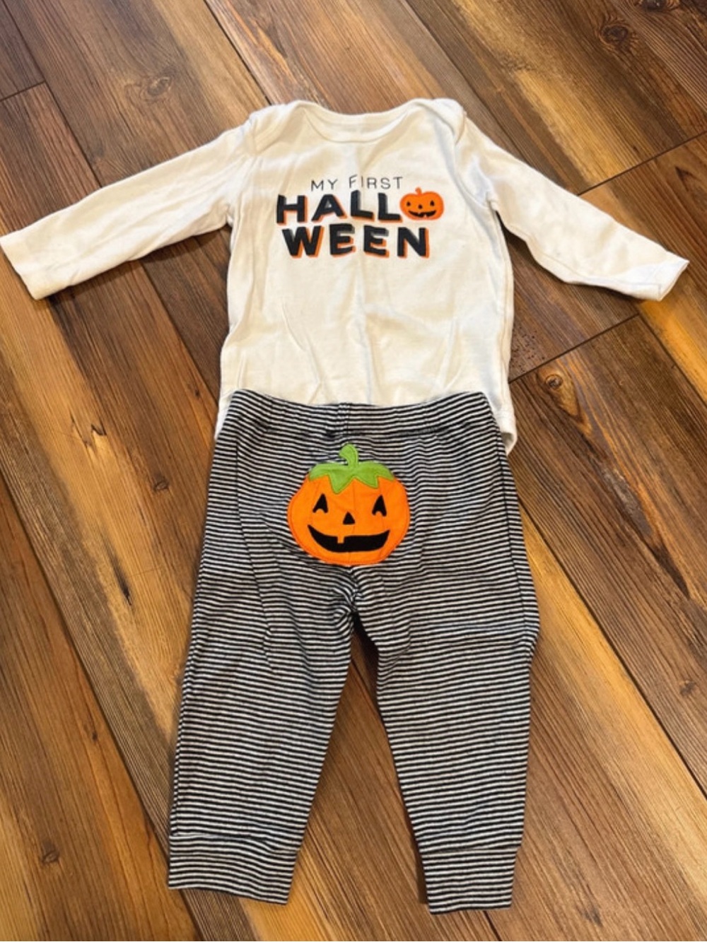 Carters unisex baby "My First Halloween" White & Orange Pumpkin outfit